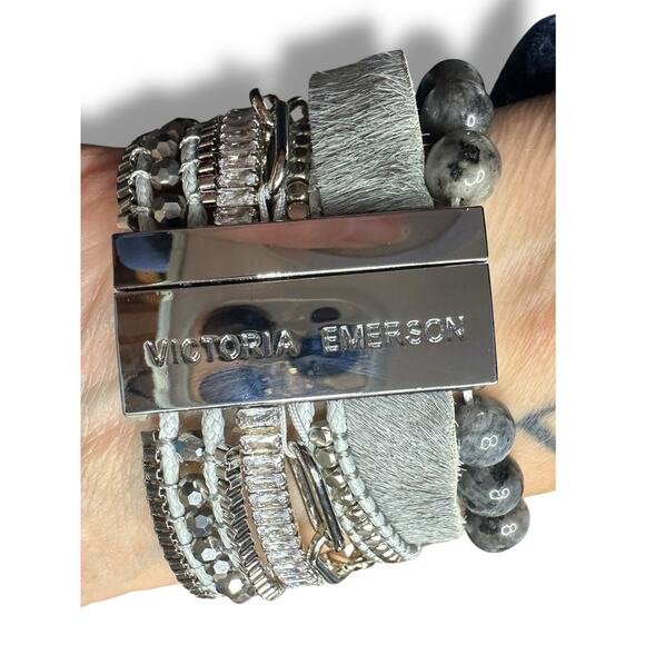 Victoria Emerson Milan Boho Cuff Bracelet Silver Grey Beads Crystals Leather New - Picture 6 of 7